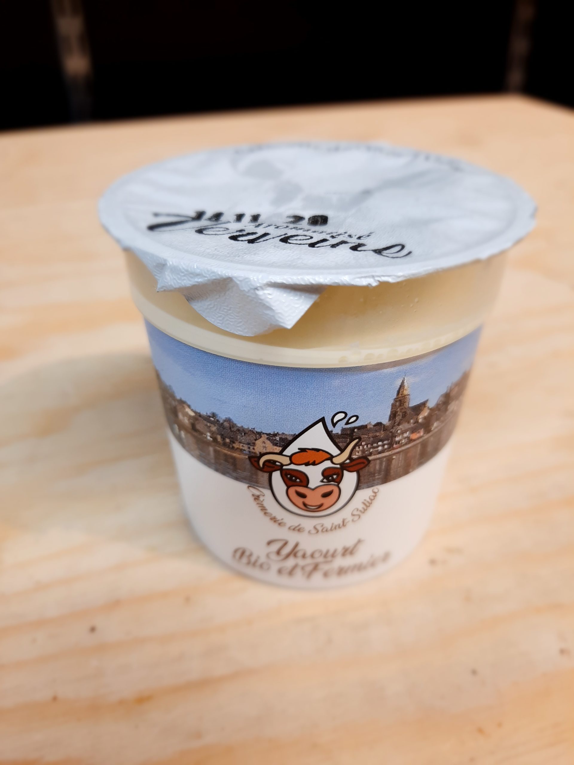 Yaourt lait de vache - verveine (goût citron) / Crèmerie St Suliac