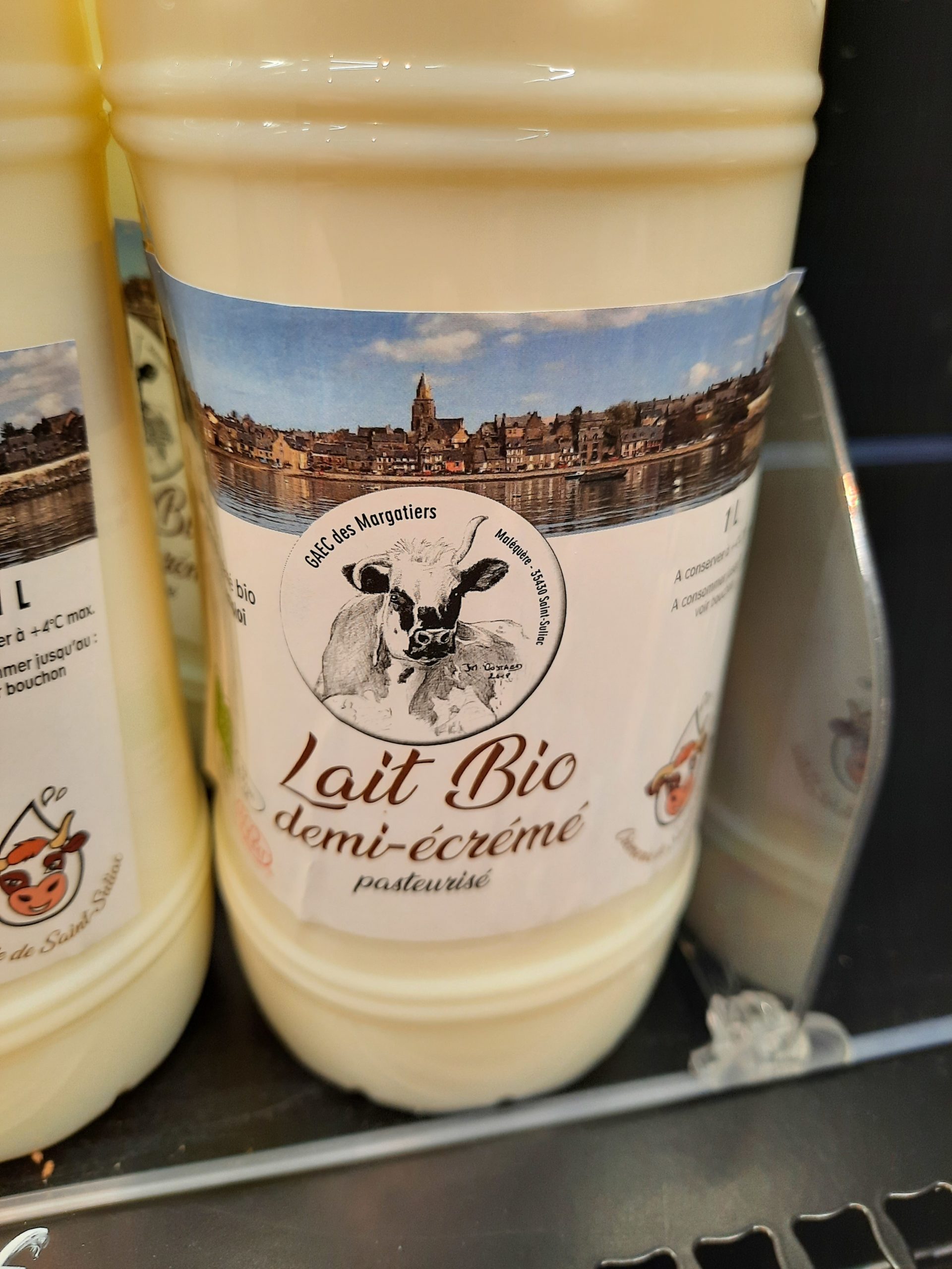 Lait de vache demi écrémé / Crèmerie St Suliac