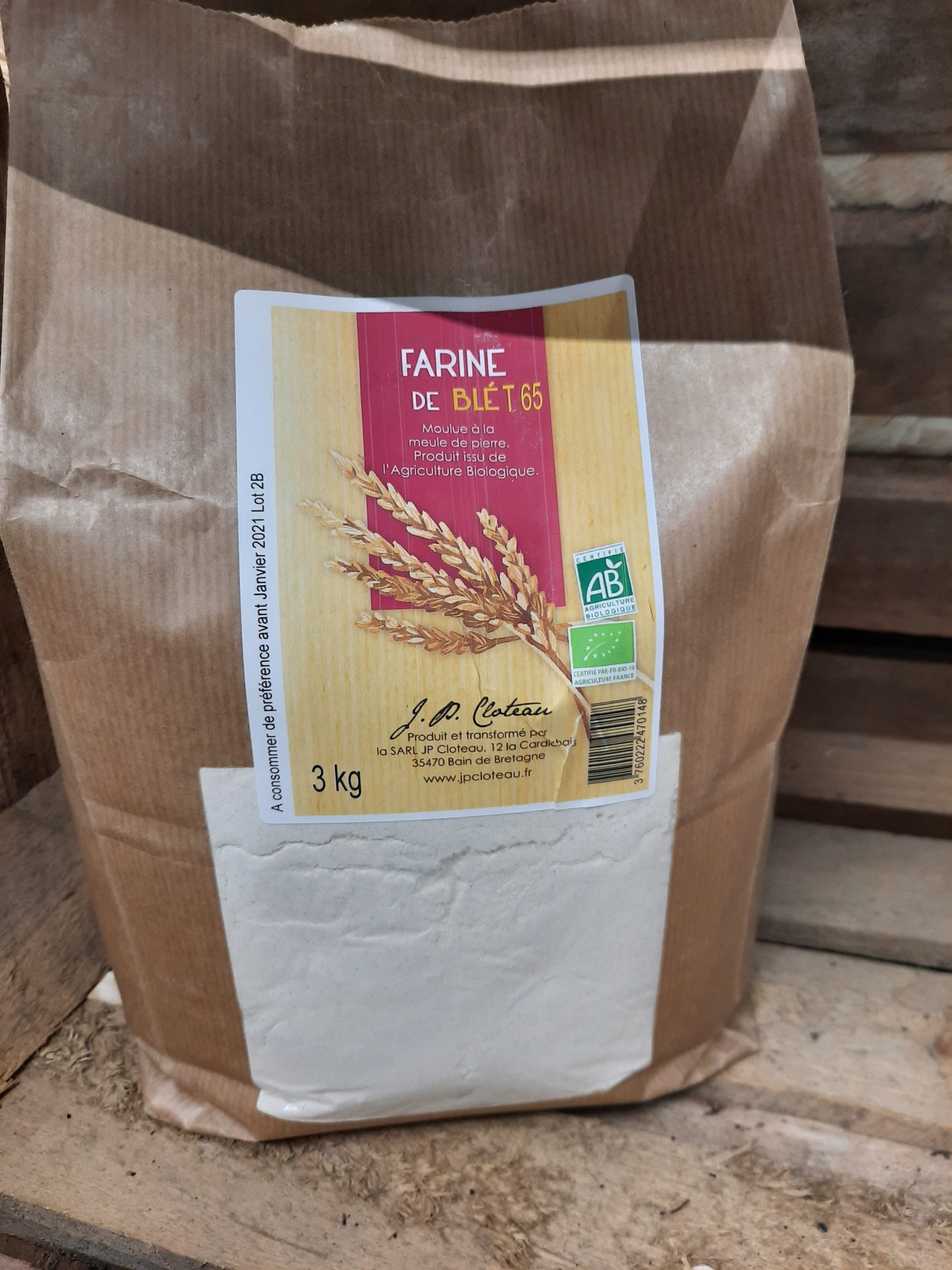 Farine de blé T65 sac 2,5kg La Ferme du Coin Tréméreuc Farine de blé T65 sac 2,5kg La Ferme du Coin Tréméreuc
