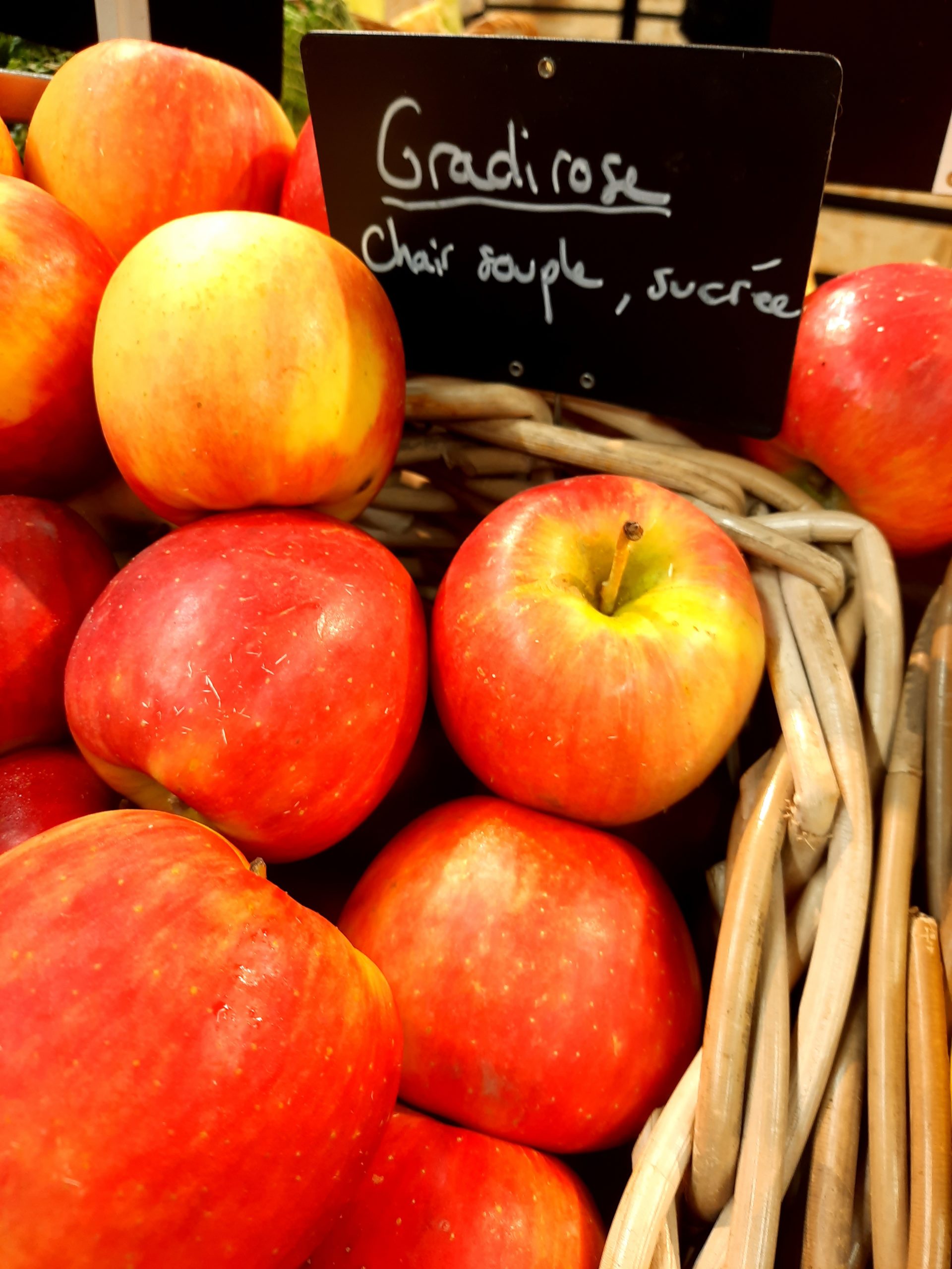 Pommes, variété Gradirose